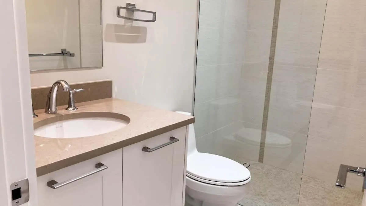 Holiday home Stunning Oceanview 2 Bed Condo At One Cable Beach Nassau